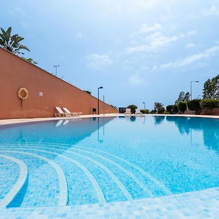 Comfortable 4-Bedroom Villa With Private Gardens Costa Adeje  Eksteriør billede